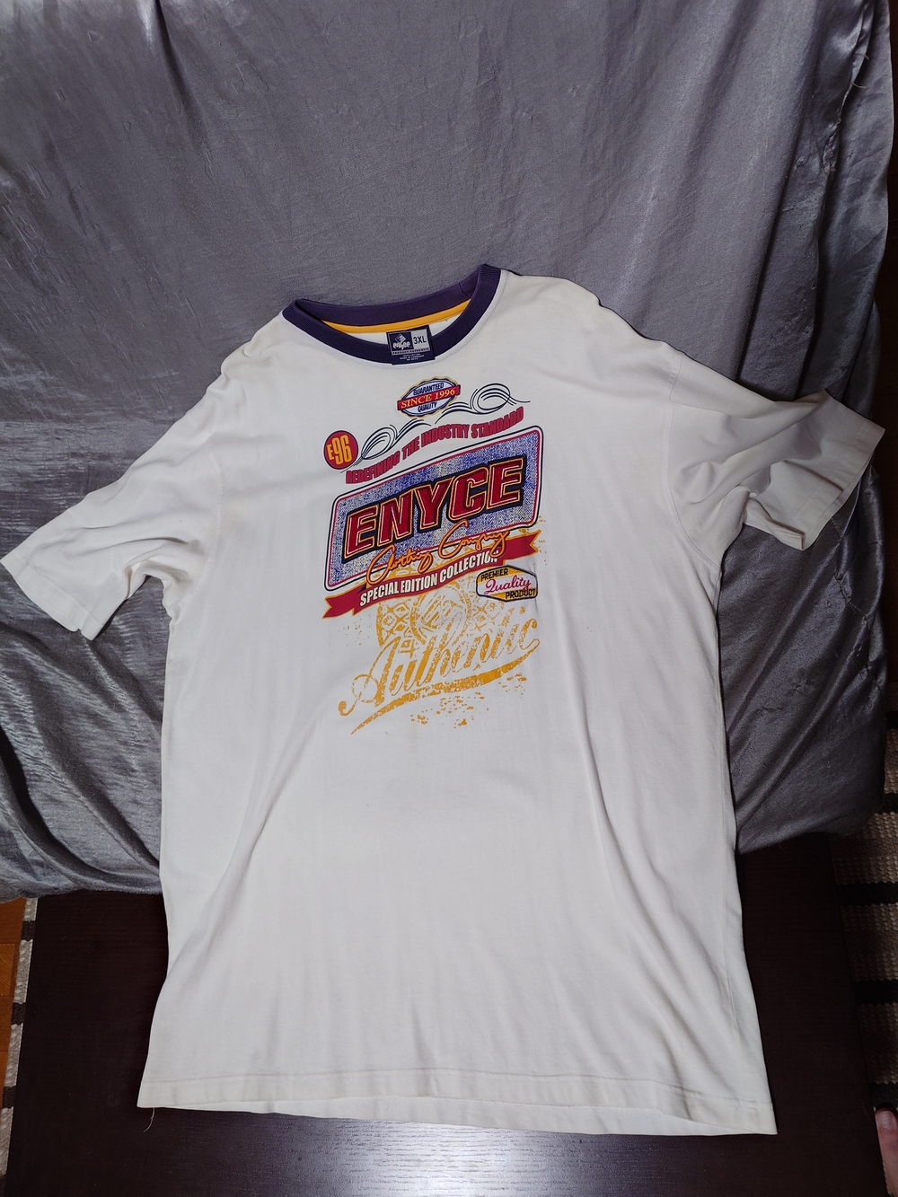 Vintage 90s ENYCE Men's White Graphic Crew Neck T-Shirt XXXL